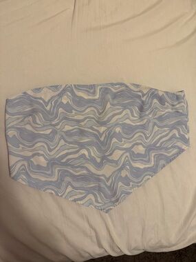 Abercrombie & Fitch Blue Swirl Tie Top – Size S